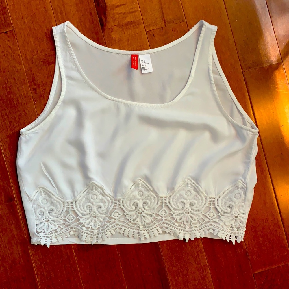 H & MI lace bottom cotton cropped tank